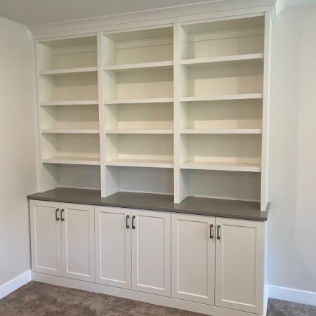 Dove White - Bevel Shaker Doors