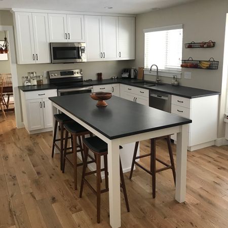 White Bevel Shaker Kitchen